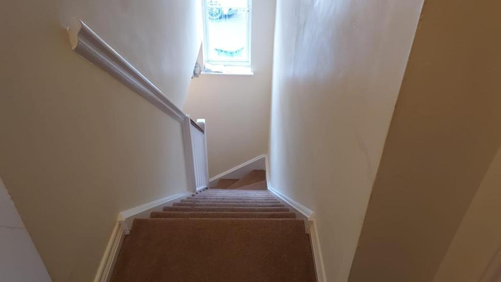 Lovely 2 Bedroom Family Holiday Home Thamesmead  Exterior photo
